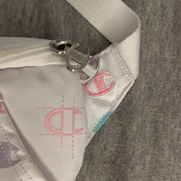 Champion Girls Logo Waist Sling Fanny Pack - Picture 6 of 8